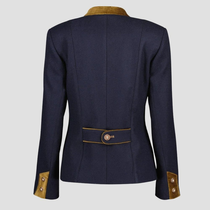Embrace Bavarian heritage with this authentic Trachten jacket for ladies. Made with attention to detail, it’s perfect for cultural events and traditional celebrations.