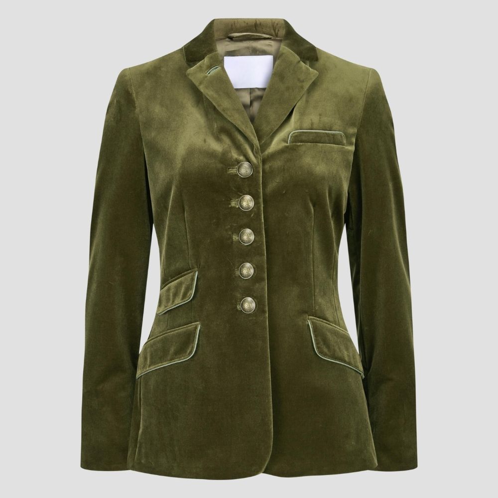  Shop casual Trachten jacket women’s for German-inspired style. Designed for everyday wear, it offers a perfect mix of comfort, tradition, and modern flair.