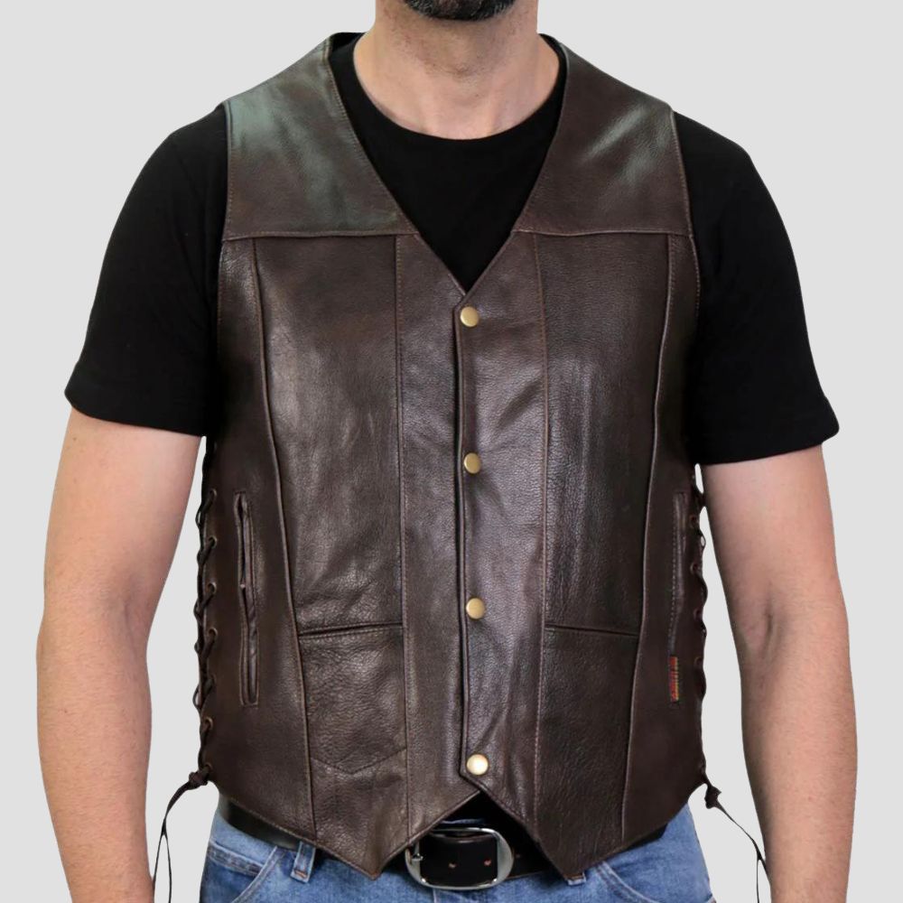 A classic addition to any biker’s wardrobe, offering both style and ruggedness.