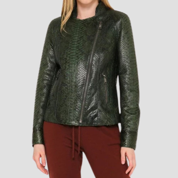 Step into timeless style with this women&