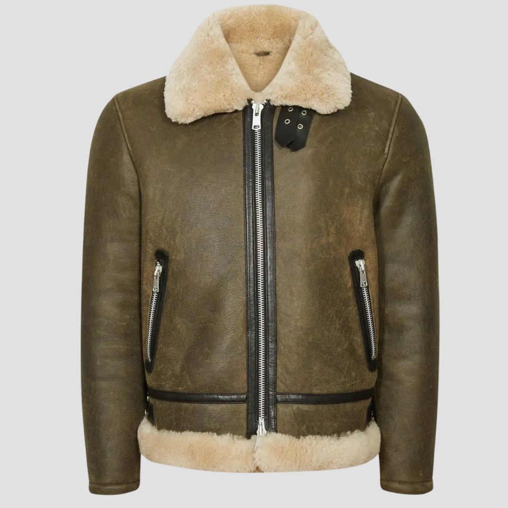 A modern twist on classic style, the lightweight B3 shearling jacket is the perfect balance of comfort and fashion for any season.