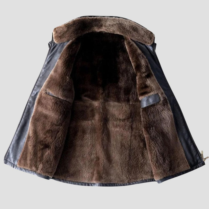 Perfect for the winter season, this vest offers the perfect combination of warmth and luxury.