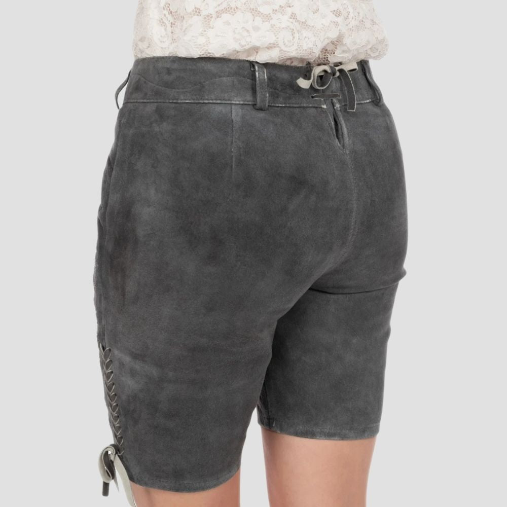 These premium women’s lederhosen with embroidered floral details combine tradition with elegance, making them ideal for cultural festivals and special events.