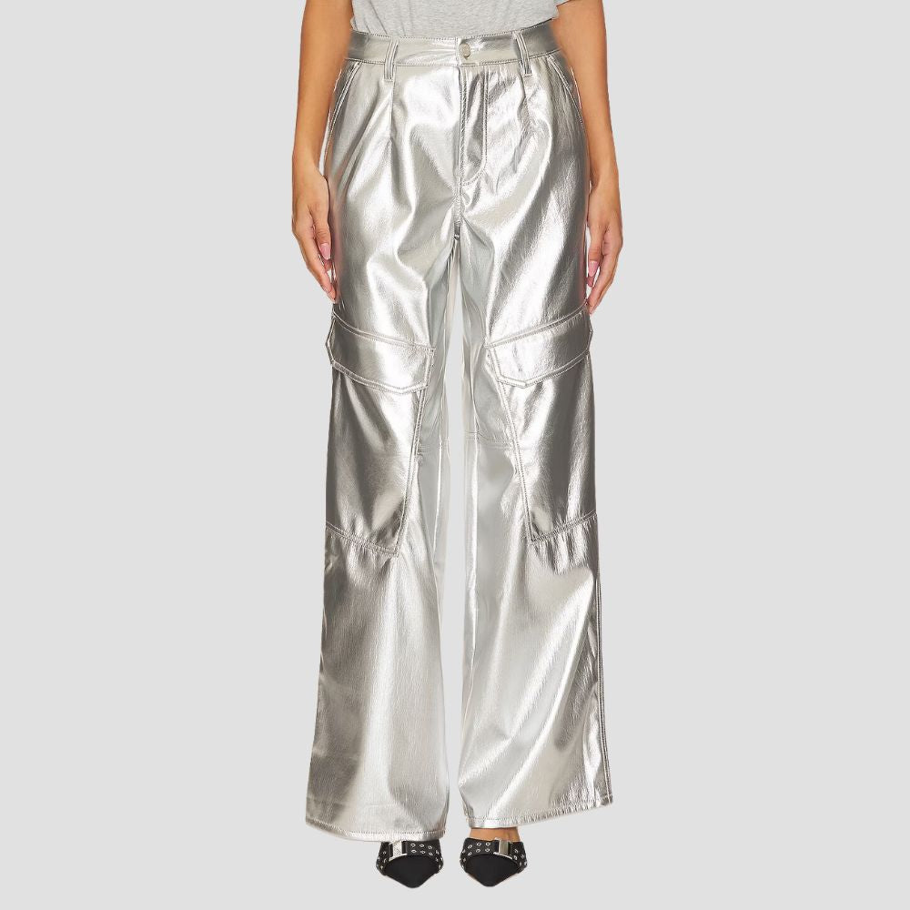 I’m obsessed with how these pants instantly elevate my look. A true game-changer in my wardrobe