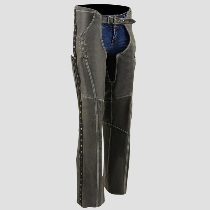Durable and stylish, these women’s riding chaps are a must-have for equestrians.