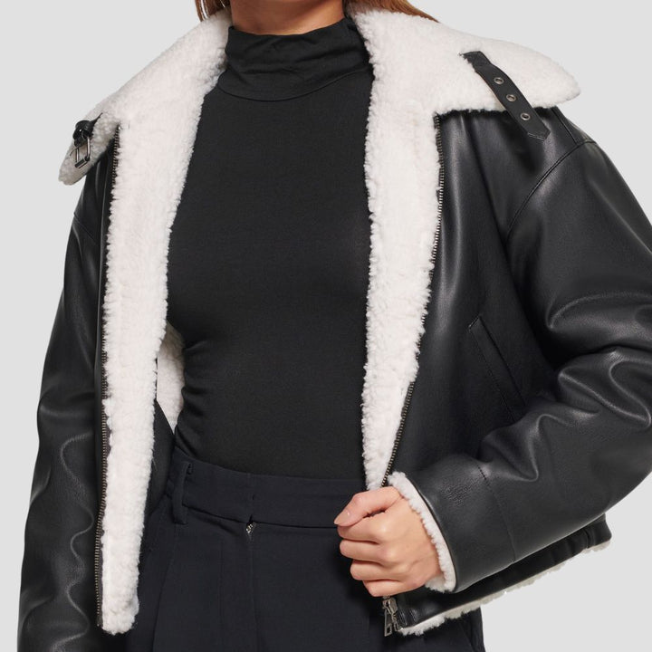 Elevate your street style with a stylish women’s fur leather jacket. The luxurious fur detailing and premium leather create a trendy, bold look for modern fashion lovers.