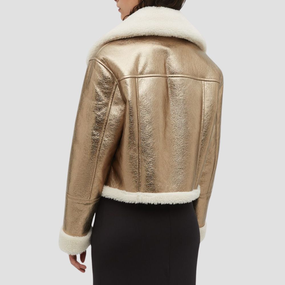  Shop sleek metallic jackets for women, made for those who love a fashion-forward look. With its metallic finish and contemporary design, this jacket adds instant style to any outfit.