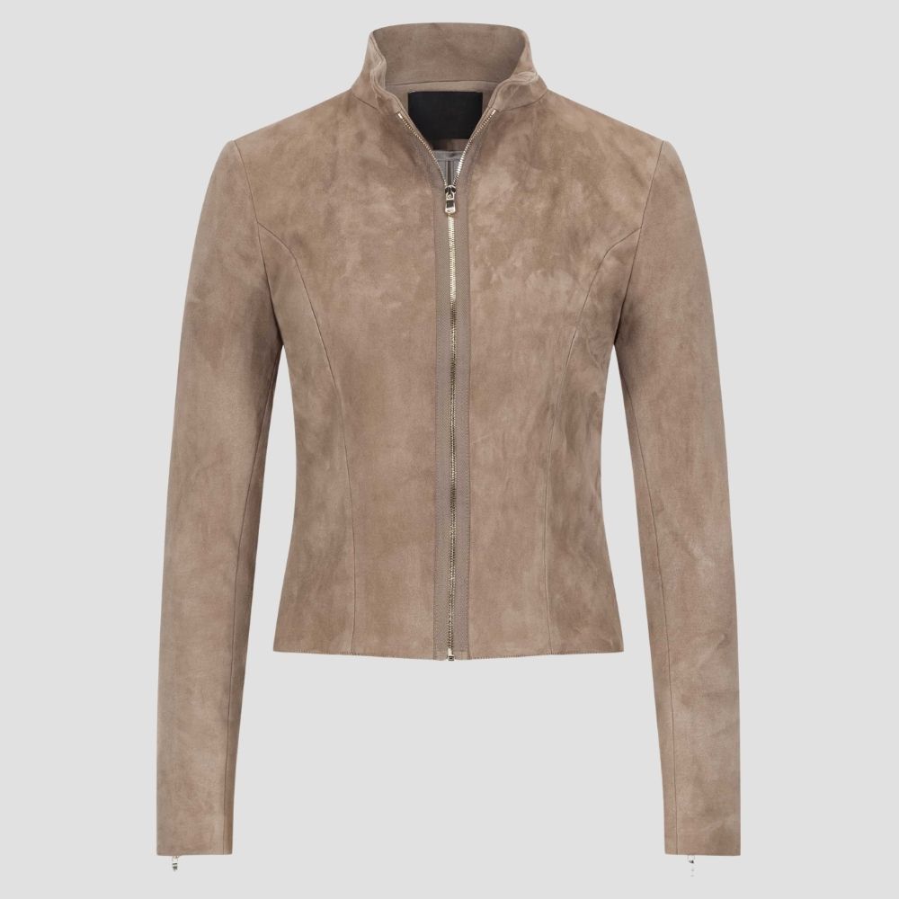  Shop Oktoberfest women’s leather Trachten jacket for events. Crafted for style and comfort, this jacket is perfect for celebrating in traditional Bavarian fashion.
