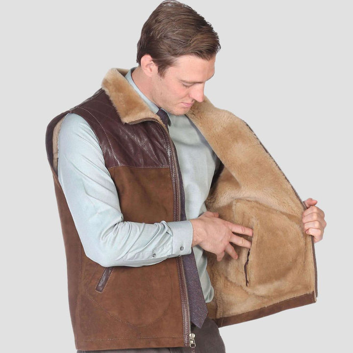 Casual suede leather vest with cozy shearling fur lining for men.
