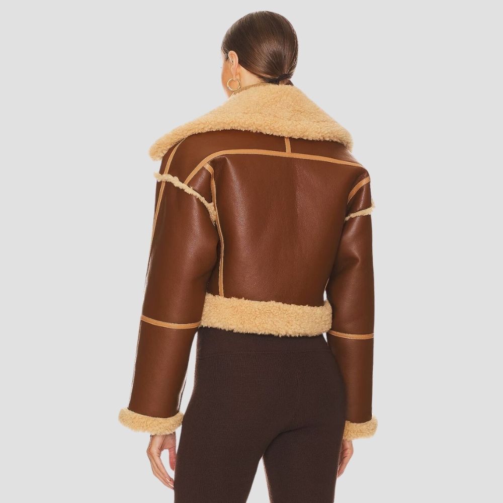 Shop this women’s B3 bomber leather jacket for cold weather fashion. The cozy shearling lining and premium leather exterior offer warmth and high-style appeal.