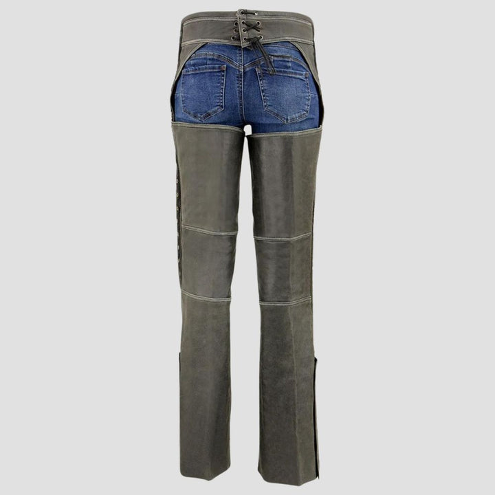 Stay stylish and comfortable on your rides with these high-quality women’s chaps.