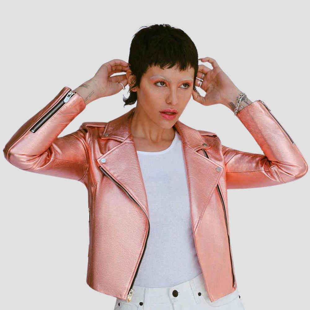  This women’s biker metallic jacket blends edgy biker design with a striking metallic shine. Ideal for staying on top of stylish fashion trends with a modern twist.